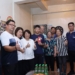 ▲黃敏惠市長親自前往金牌國手王宥鈞家中慰勉，期許往後比賽繼續斬獲榮耀。(圖/嘉義市政府提供)