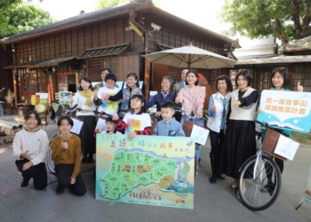 ▲112年雲林社區繪本新書發表會今天在雲林故事館舉行，走讀雲林活動也將於下周二(1/9)起開跑！(圖/雲林縣政府提供)