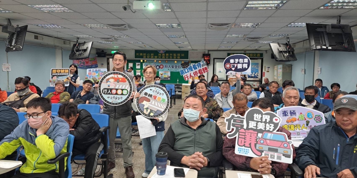 ▲嘉義市監理站於11月27日及12月2日分別舉辦「114年下半年度遊覽車駕駛人行車安全教育訓練」。(圖/嘉義市政府提供)