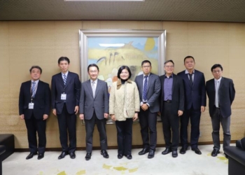 ▲張麗善率團赴日考察 催生雲林下世代產業園區。(圖/雲林縣政府提供)