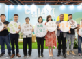 ▲蔡英文總統到嘉義縣展館，力推嘉義三冠王。(圖/嘉義縣政府提供)
