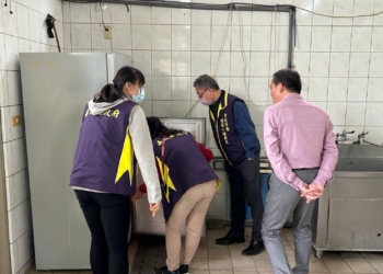 ▲嘉義縣持續擴大稽查問題辣椒粉及咖哩粉流向。（圖/嘉義縣政府提供）
