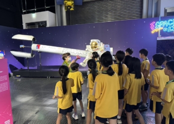 ▲和睦國小學生體驗太空館一日遊學課程。（圖/嘉義縣政府提供）