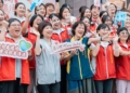 ▲嘉義市政府衛生局推動友善愛滋醫療環境，熱情歡迎「U Café醫護應援咖啡車」。(圖/嘉義市政府提供)